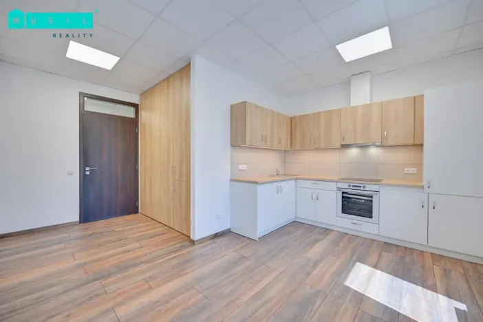 Pronájem bytu 3+1, Šumperk, Langrova, 100 m2