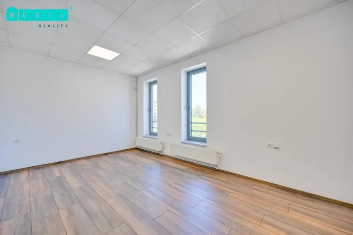 Pronájem bytu 3+1, Šumperk, Langrova, 100 m2