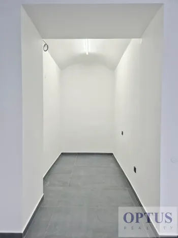 Pronájem obchodního prostoru, Praha - Josefov, Břehová, 54 m2