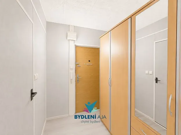 Pronájem bytu 2+kk, Teplice, Pražská, 42 m2