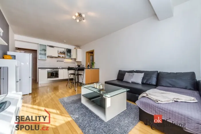 Pronájem bytu 2+kk, 48 m2