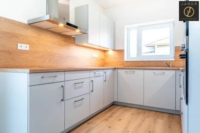 Prodej rodinného domu, Velvary, Svatojiřská, 93 m2
