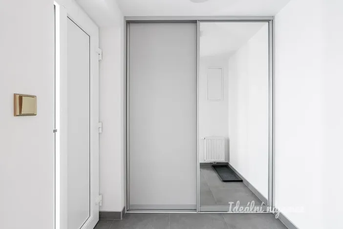 Pronájem bytu 1+1, Přezletice, Zahradní, 34 m2