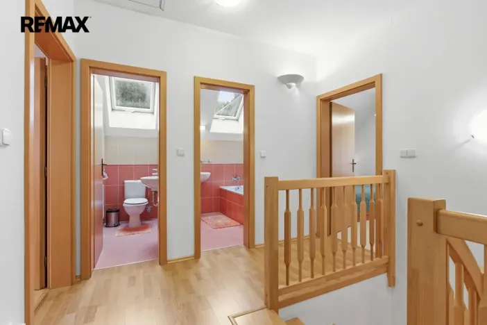 Prodej rodinného domu, Karlovy Vary, Slovenská, 137 m2