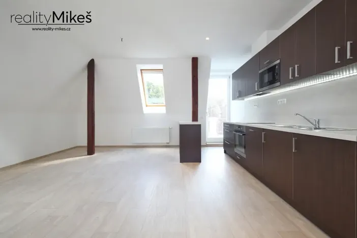 Pronájem bytu 2+kk, Liberec, Riegrova, 55 m2