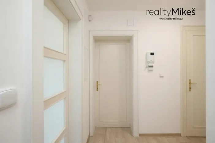 Pronájem bytu 2+kk, Liberec, Riegrova, 55 m2