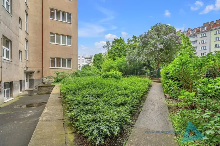 Prodej bytu 2+1, Praha - Košíře, Vrchlického, 70 m2