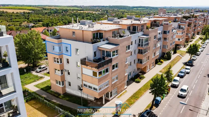 Prodej bytu 3+kk, Znojmo, Jarošova, 71 m2