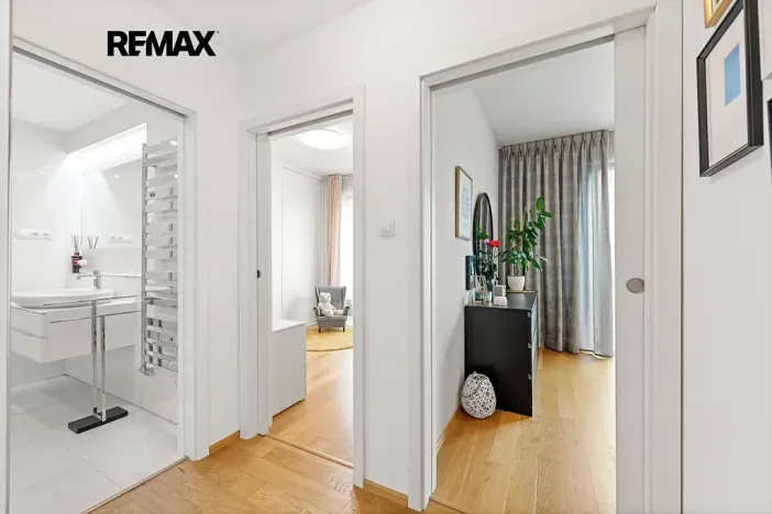 Pronájem bytu 3+kk, Praha - Hrdlořezy, Učňovská, 71 m2