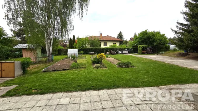 Prodej bytu 2+1, Býšť, 53 m2