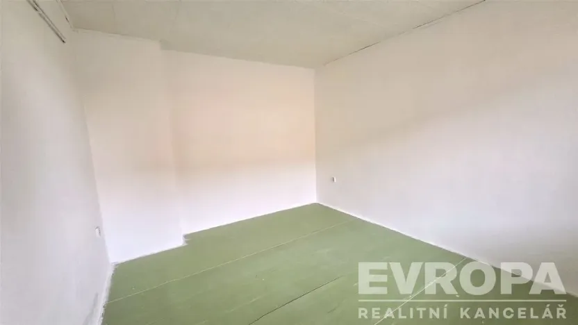 Prodej bytu 2+1, Býšť, 53 m2