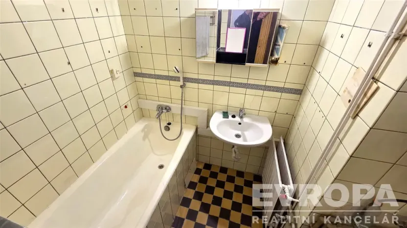 Prodej bytu 2+1, Býšť, 53 m2