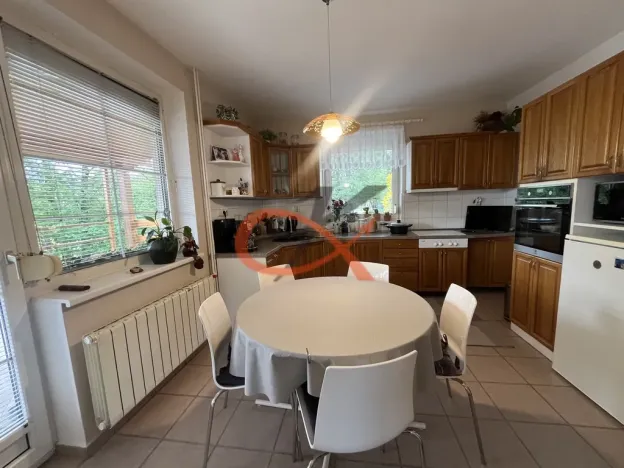 Prodej rodinného domu, Rožnov pod Radhoštěm, Sladské, 200 m2