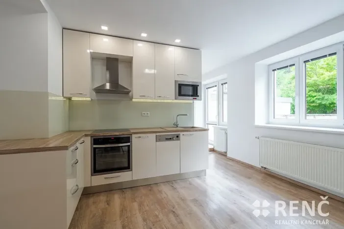 Pronájem bytu 2+kk, Brno, Pod Horkou, 44 m2