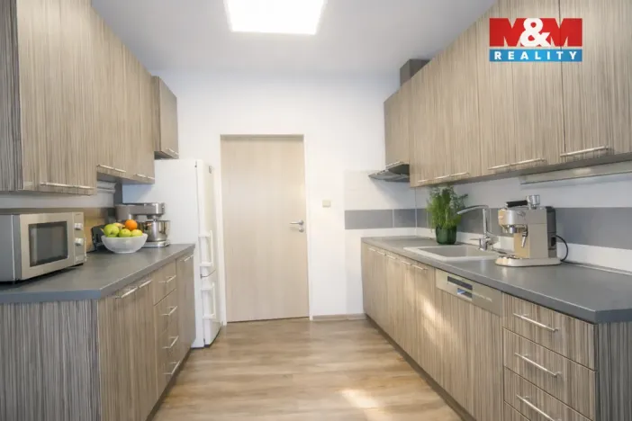 Pronájem bytu 2+kk, Ostrava - Krásné Pole, Družební, 50 m2
