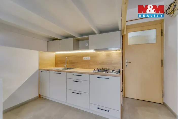 Prodej bytu 1+kk, Praha - Žižkov, V domově, 24 m2