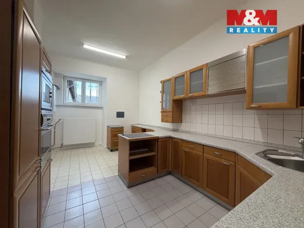 Pronájem restaurace, Vřesovice, 125 m2