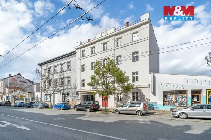 Pronájem bytu 2+1, Plzeň, Koterovská, 82 m2