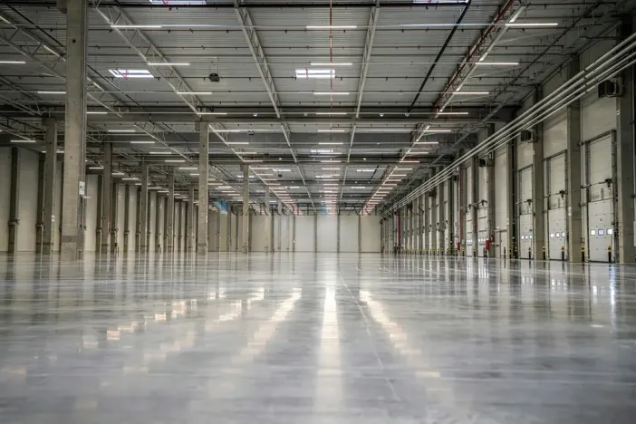 Pronájem skladu, Ostrava - Hrušov, Bohumínská, 2000 m2