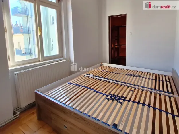 Pronájem bytu 3+kk, Praha, Kamenická, 64 m2
