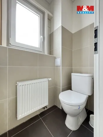 Pronájem obchodního prostoru, Třebíč - Nové Město, Brněnská, 293 m2