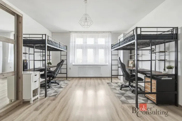 Prodej bytu 1+1, Hradec Králové, Střelecká, 59 m2