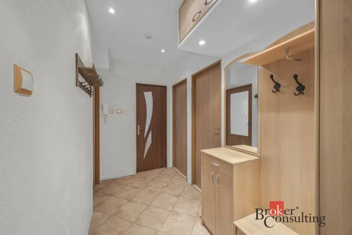 Pronájem bytu 3+kk, Teplice - Trnovany, Hlávkova, 54 m2