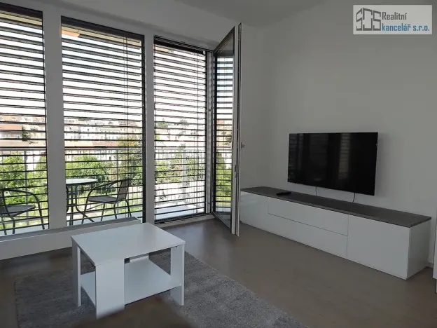 Pronájem bytu 1+kk, Brno, Střední, 38 m2