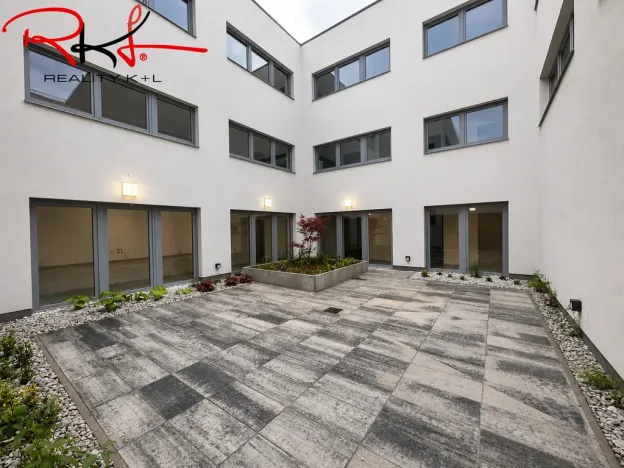 Pronájem bytu 1+kk, Mladá Boleslav, Nad Červenkou, 46 m2