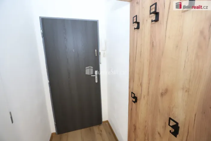 Pronájem bytu 1+kk, Kraslice, Pohraniční stráže, 23 m2