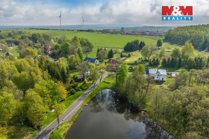 Prodej pozemku pro bydlení, Petrovice, 661 m2
