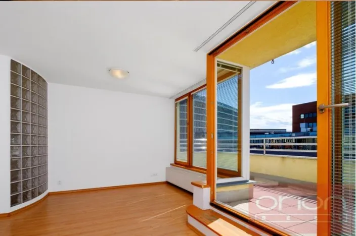 Pronájem bytu 4+kk, Praha - Nusle, Hvězdova, 122 m2