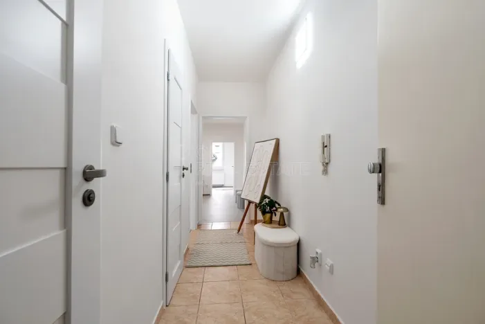 Prodej bytu 2+1, Dobřejovice, Sportovní, 64 m2