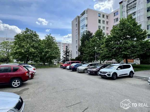 Pronájem bytu 3+1, Brno, Zikova, 70 m2