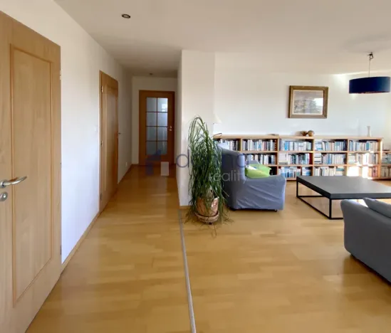 Pronájem bytu 4+kk, Praha, Kubišova, 89 m2