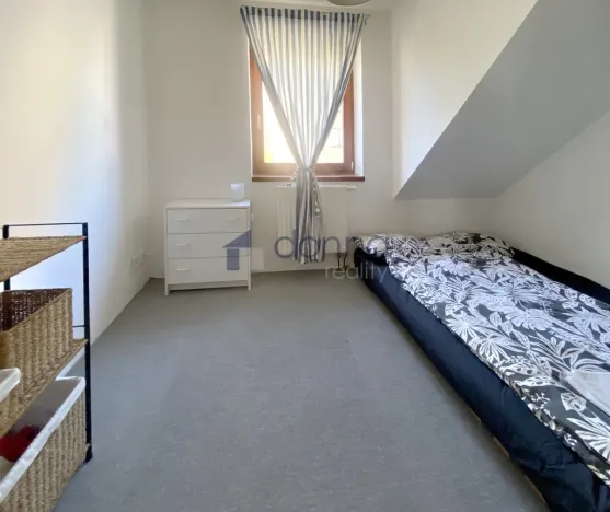 Pronájem bytu 4+kk, Praha, Kubišova, 89 m2
