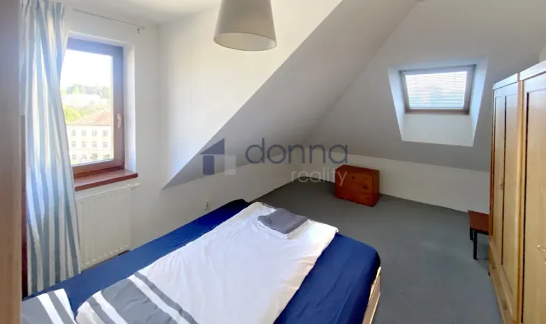 Pronájem bytu 4+kk, Praha, Kubišova, 89 m2