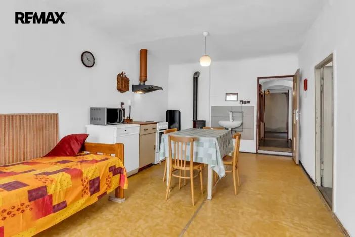 Prodej rodinného domu, Jemnice, náměstí Svobody, 78 m2