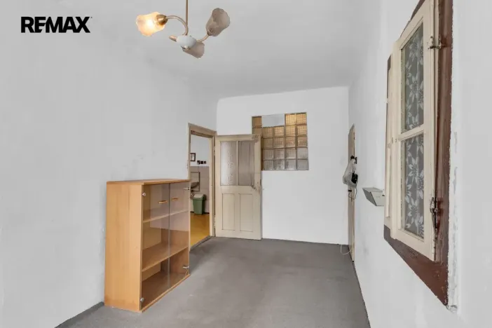 Prodej rodinného domu, Jemnice, náměstí Svobody, 78 m2