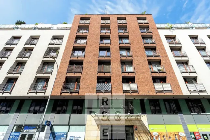 Prodej bytu 2+kk, Praha - Holešovice, Na Maninách, 59 m2