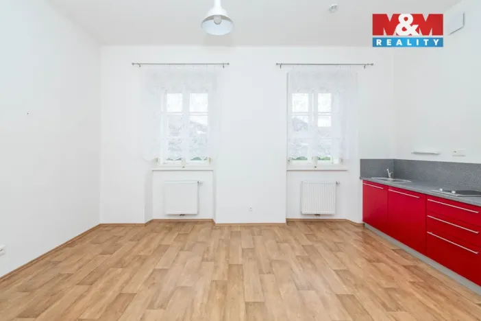 Pronájem bytu 1+kk, Studeněves, 33 m2