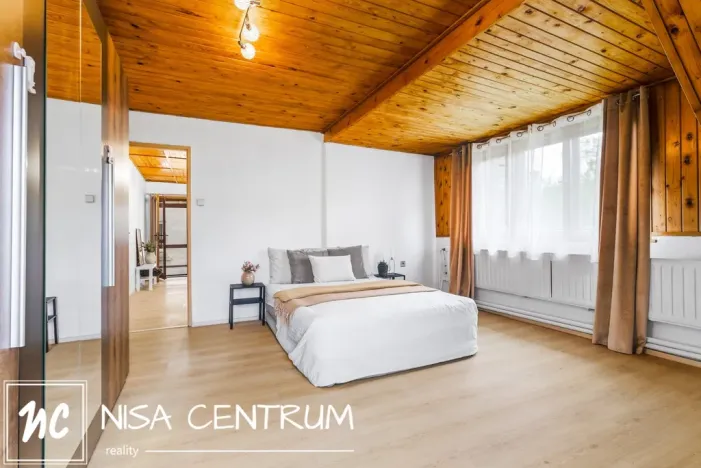 Prodej rodinného domu, Hejnice, 220 m2
