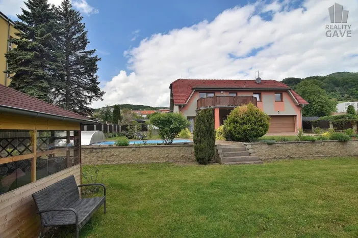 Prodej rodinného domu, Krupka, Letná, 204 m2