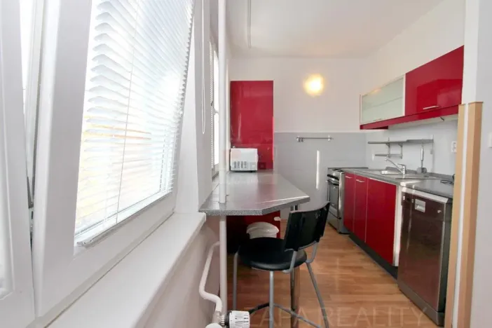 Pronájem bytu 4+kk, Praha - Záběhlice, Bělčická, 75 m2