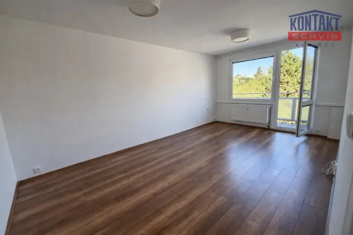 Pronájem bytu 2+1, Český Krumlov - Plešivec, 5. května, 62 m2