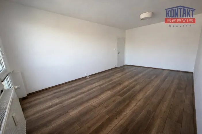 Pronájem bytu 2+1, Český Krumlov - Plešivec, 5. května, 62 m2