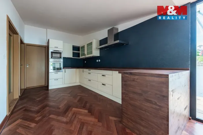 Prodej, Praha - Holešovice, Sanderova, 82 m2
