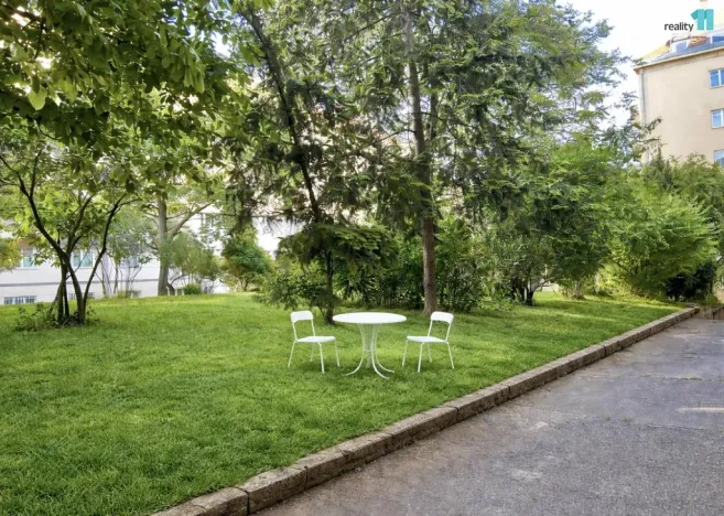 Pronájem bytu 1+1, Praha - Vršovice, Gruzínská, 24 m2