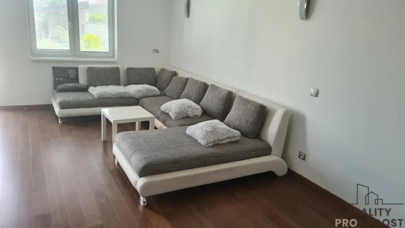 Pronájem rodinného domu, Rohatec, 210 m2