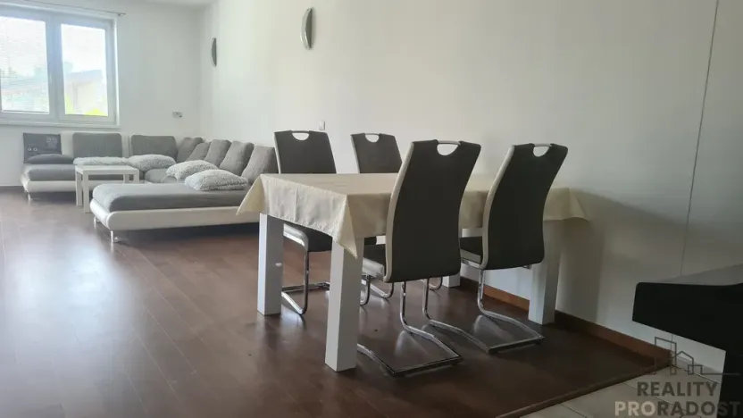 Pronájem rodinného domu, Rohatec, 210 m2